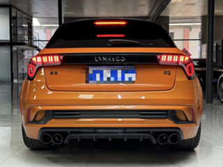 Lynk & Co 01 foto 5