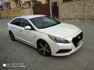 Hyundai Sonata foto 6