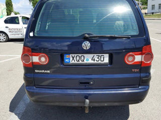 Volkswagen Sharan foto 6