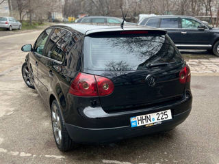 Volkswagen Golf foto 2