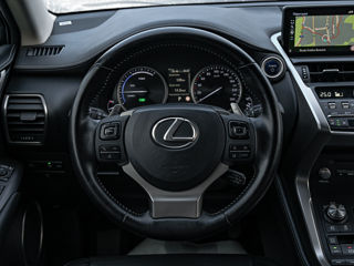 Lexus NX Series foto 11