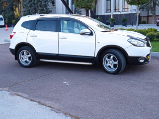 Nissan Qashqai+2