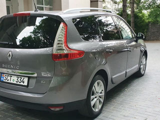 Renault Grand Scenic foto 6