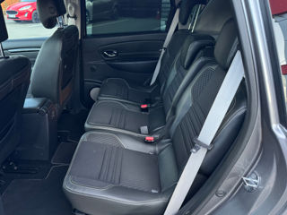 Renault Scenic фото 12