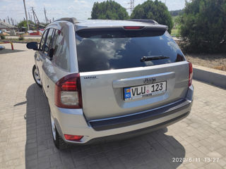 Jeep Compass фото 3