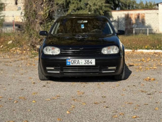 Volkswagen Golf foto 2