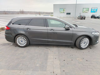 Ford Mondeo foto 5