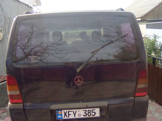 Mercedes Vito foto 3