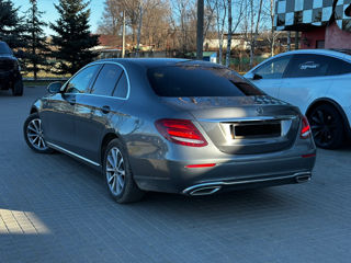 Mercedes E-Class foto 3