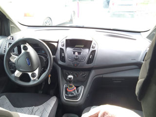 Ford Tourneo Connect foto 8