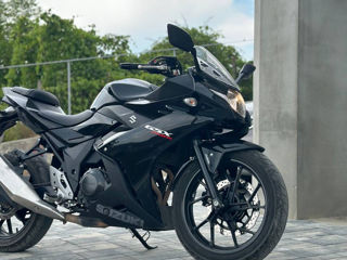 Suzuki GSX-250R ABS foto 6