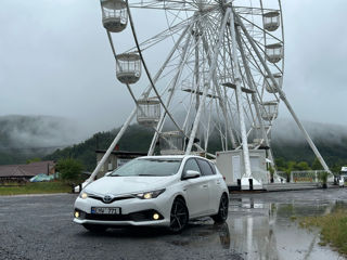 Toyota Auris foto 2