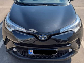 Toyota C-HR foto 3