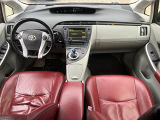 Toyota Prius foto 8