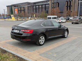 Skoda Superb foto 6