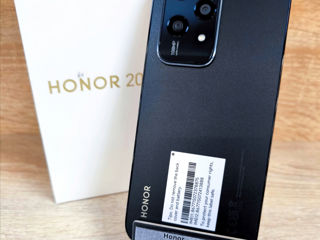 Honor 200 Lite 8/256Gb, 3390 lei