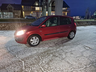 Renault Scenic foto 2