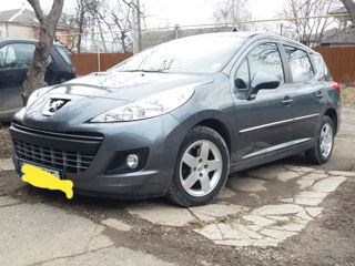 Peugeot 207 foto 6