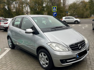 Mercedes A-Class foto 2