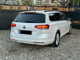 Volkswagen Passat foto 4