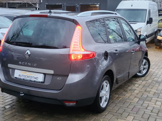 Renault Grand Scenic foto 6