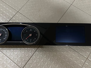 Monitor/Grila/Emblema - Mercedes E Class