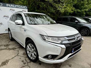 Mitsubishi Outlander foto 4