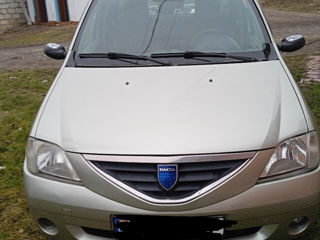 Dacia Logan foto 2