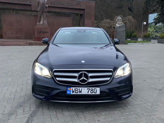 Mercedes E-Class foto 3