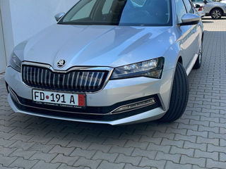 Skoda Superb foto 9