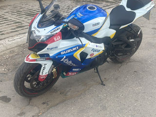 Suzuki GSX-R1000 L5 foto 4