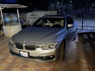 BMW 3 Series foto 4