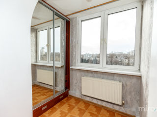 Apartament cu 3 camere, 78 m², Botanica, Chișinău foto 8