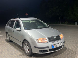 Skoda Fabia foto 3