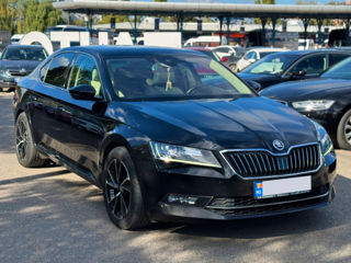 Skoda Superb foto 3