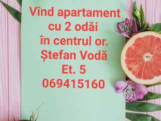 vind apartament cu 2 odai foto 1