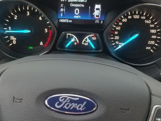 Ford Kuga foto 7