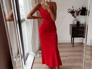 Продаю красивое платье Zara. Оригинал. foto 5