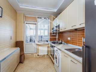 Apartament cu 2 camere, 120 m², Botanica, Chișinău foto 3