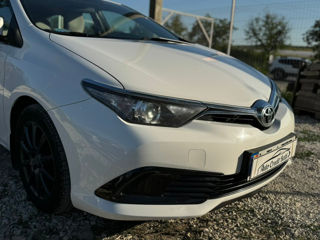 Toyota Auris foto 3