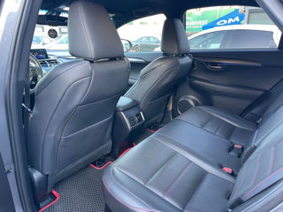 Lexus NX Series foto 15