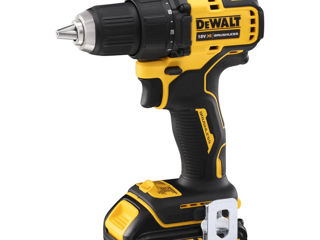 Mașină De Găurit Cu Acumulator Dewalt Dcd708S2T