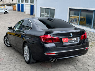 BMW 5 Series foto 3