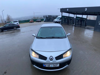 Renault Megane foto 3