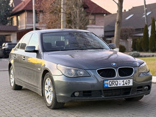 BMW 5 Series foto 3