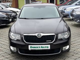 Skoda Superb foto 3