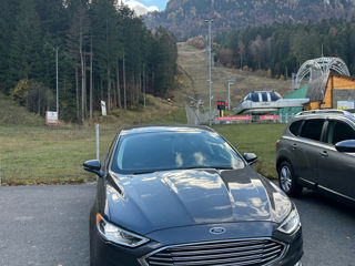 Ford Fusion foto 4