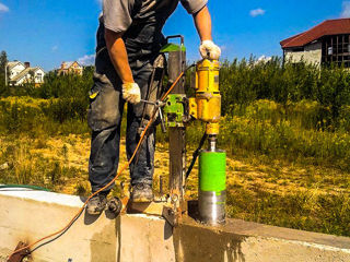Gaurirea diamanta al betonului armat pentru canalizare apeduct ventelare demolarea terea betonului а foto 2