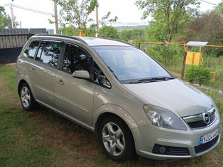 Opel Zafira foto 5