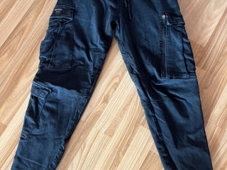 Pantaloni cargo pull&bear